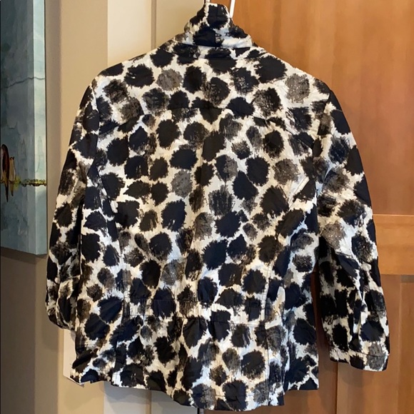 Light 3/4 Sleeve XL Jacket - Picture 3 of 3